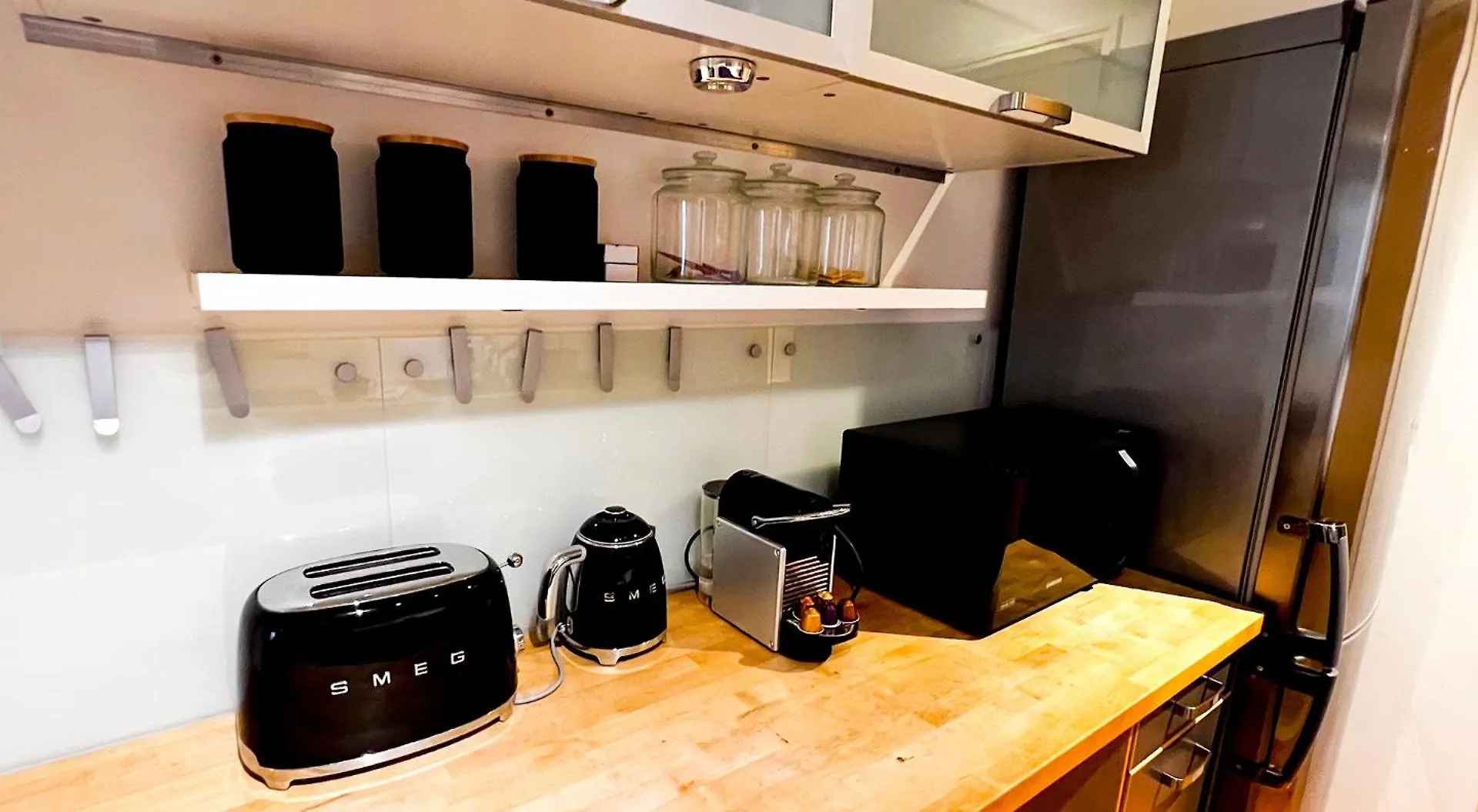 Hypercenter - Wifi - In The Heart Of Avignon! Apartment France